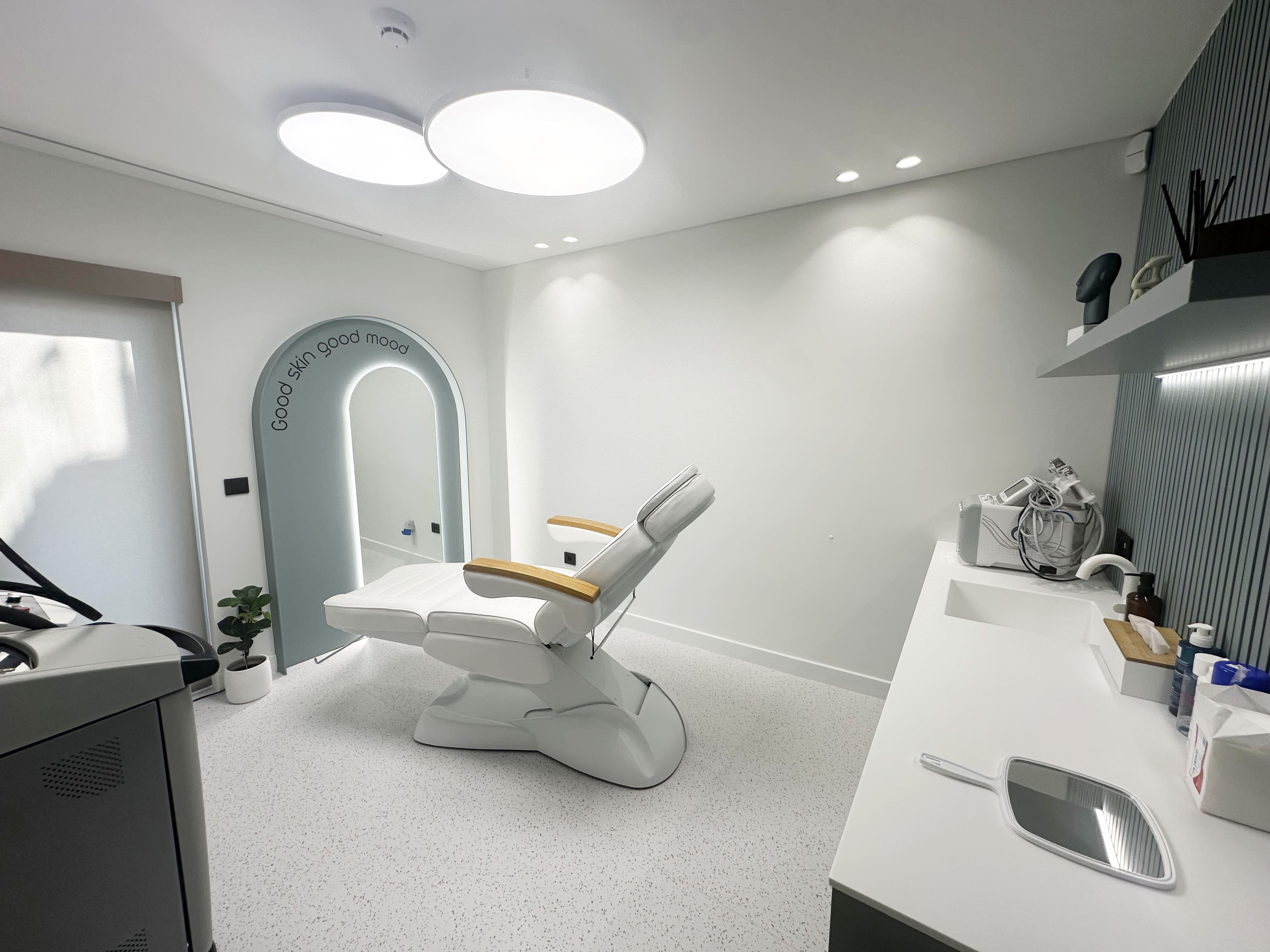 Operating room for Face of Athens